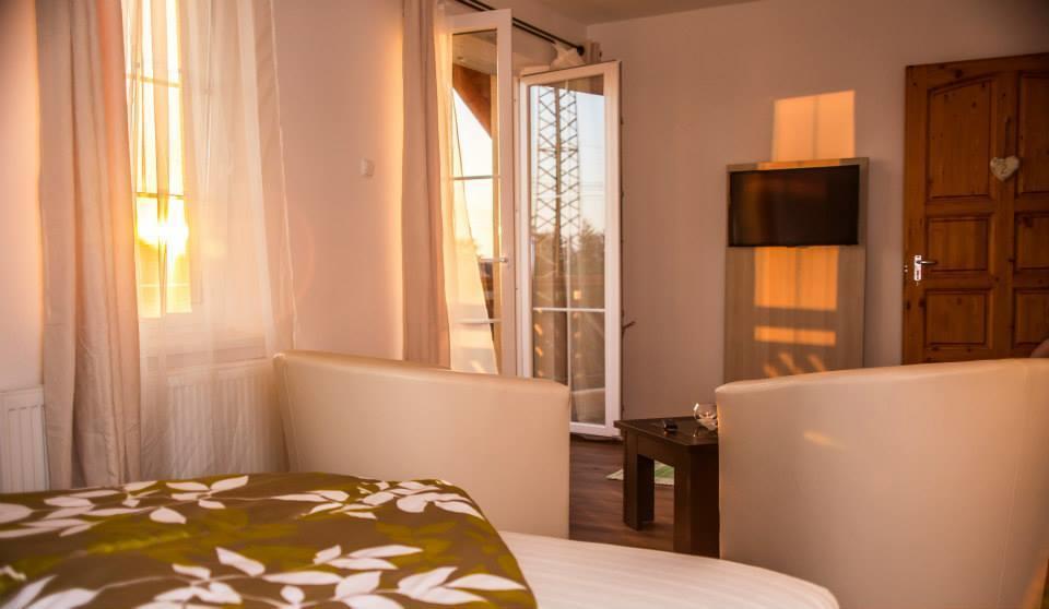 Vulcano Vendeghaz Hotel Mesteri Zewnętrze zdjęcie