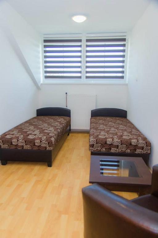 Vulcano Vendeghaz Hotel Mesteri Zewnętrze zdjęcie