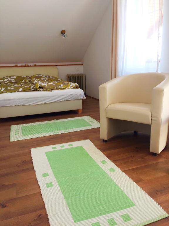 Vulcano Vendeghaz Hotel Mesteri Zewnętrze zdjęcie